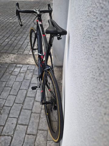 Used Trek Domane SL 7 2018 2018 Road & Gravel, Black — image 3 of 7