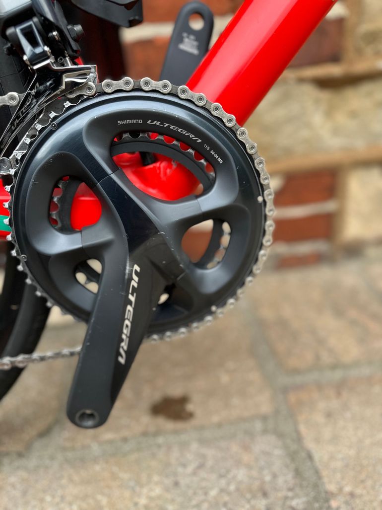 Used BMC Roadmachine 02 ONE 2018 2018 Road & Gravel, Red — image 15 of 17