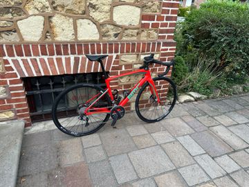 Used BMC Roadmachine 02 ONE 2018 2018 Road & Gravel, Red — image 17 of 17
