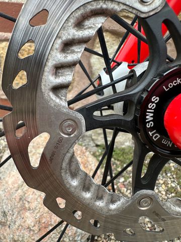 Used BMC Roadmachine 02 ONE 2018 2018 Road & Gravel, Red — image 16 of 17
