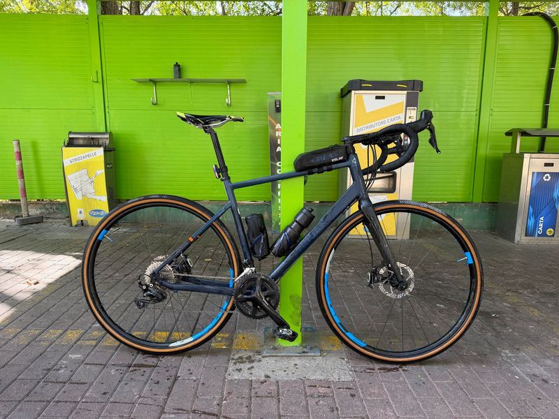 TRIBAN Rc520 Shimano 105 2020 Road & Gravel de segunda mano