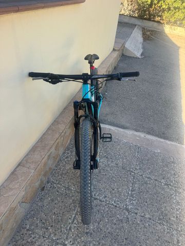 Used Orbea ALMA H10-EAGLE 2023 2023 Mountainbike, Blue, 29 — image 3 of 3