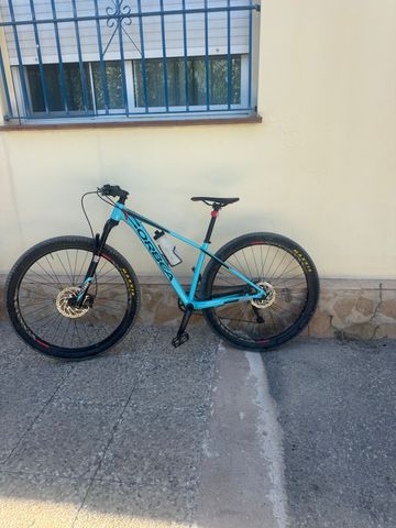Used Orbea ALMA H10-EAGLE 2023 2023 Mountainbike, Blue, 29 — image 1 of 3