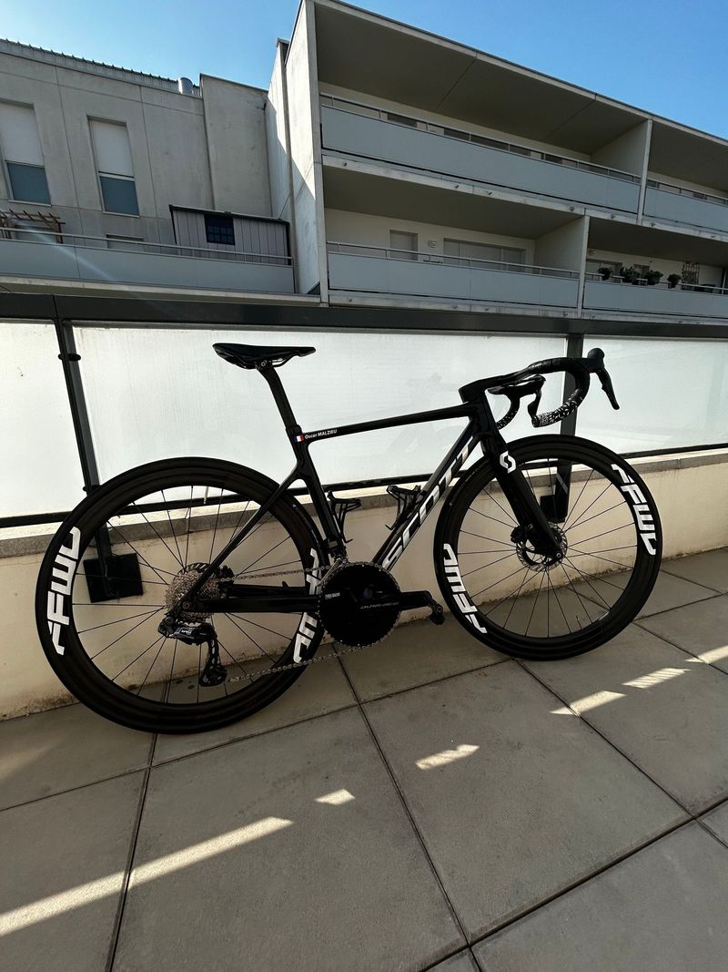 Käytetty Scott Addict RC Ultimate 2020 2020 Road & Gravel