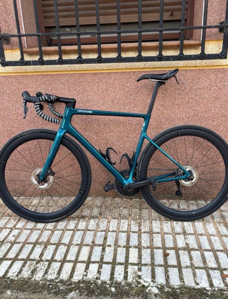 Tweedehands Cannondale Supersix Shimano Ultegra Di2 2023 Road & Gravel — afbeelding 2 van 3