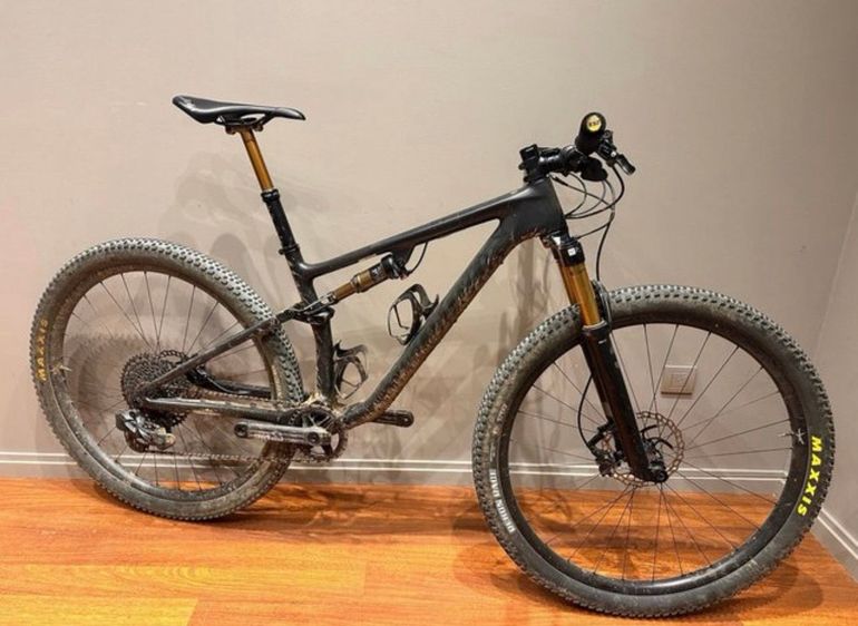 Gebrauchtes Specialized Epic 8 EVO Pro 2024 2024 Mountainbike, Schwarz — Bild 4 von 4