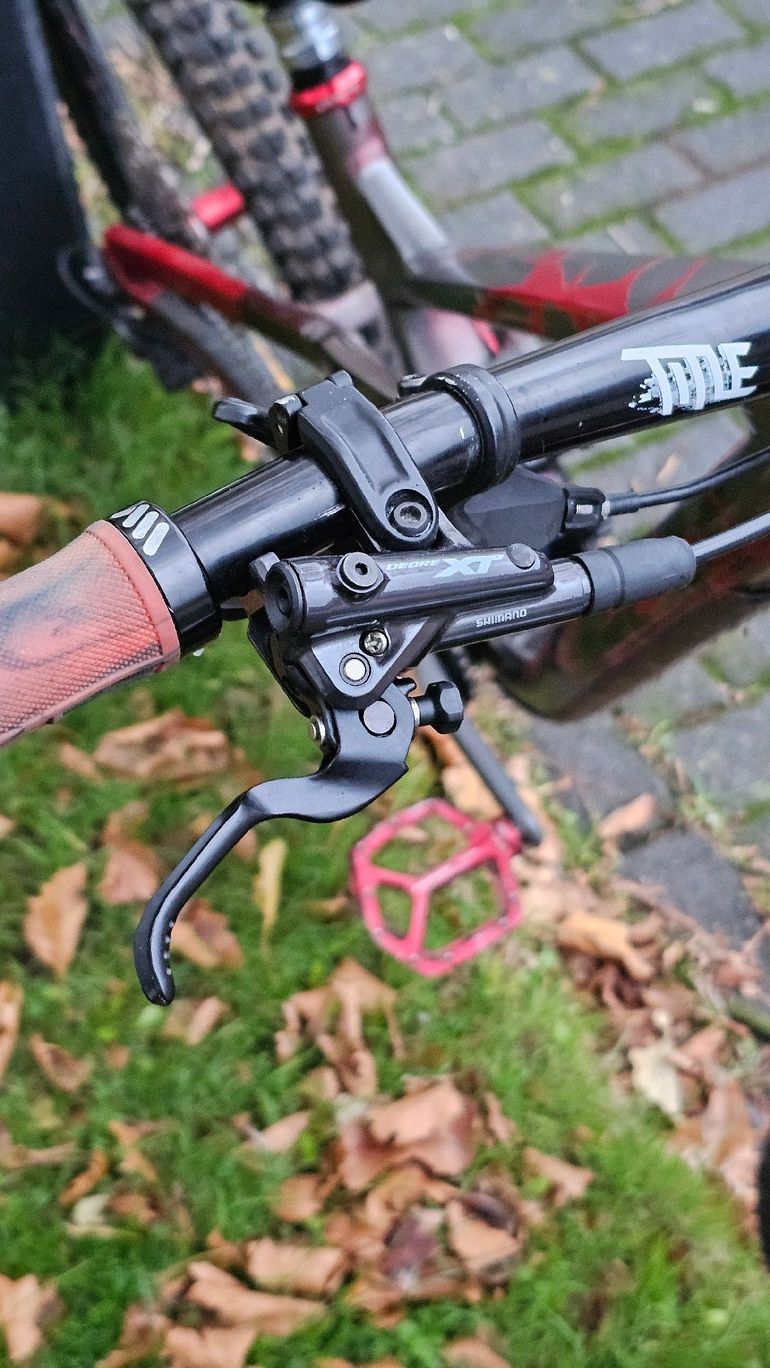 Trek Slash 7 Gen 5 2023 2023 Mountainbike d'occasion — image 9 sur 10