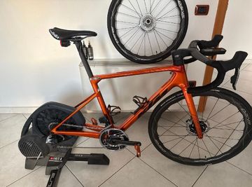 Gebrauchtes KTM Strada SRAM Red eTap AXS 2025 Road & Gravel, Orange — Bild 1 von 7