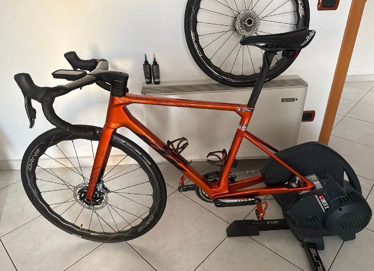 Gebrauchtes KTM Strada SRAM Red eTap AXS 2025 Road & Gravel, Orange — Bild 2 von 7