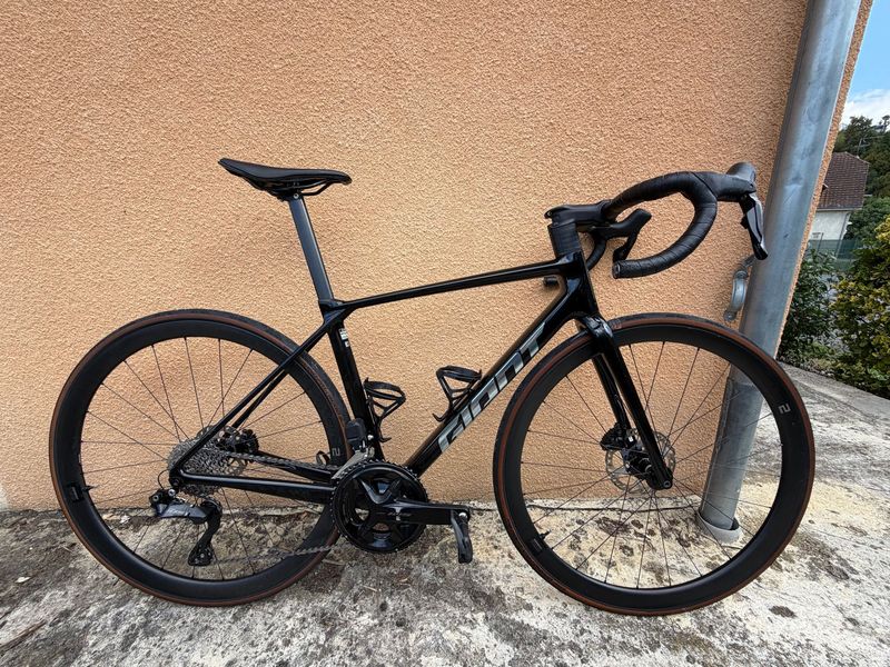Giant Tcr Shimano 105 Di2 2025 Road & Gravel d'occasion