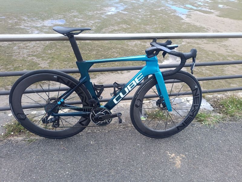 Used CUBE SRAM Force eTap AXS 2025 Road & Gravel