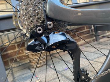 Gebrauchtes Bianchi Oltre Comp 105 Di2 2023 2023 Road & Gravel, Hellgrau — Bild 5 von 8