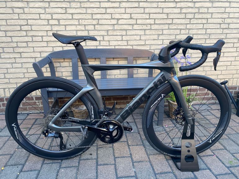 Gebrauchtes Bianchi Oltre Comp 105 Di2 2023 2023 Road & Gravel, Hellgrau — Bild 2 von 8