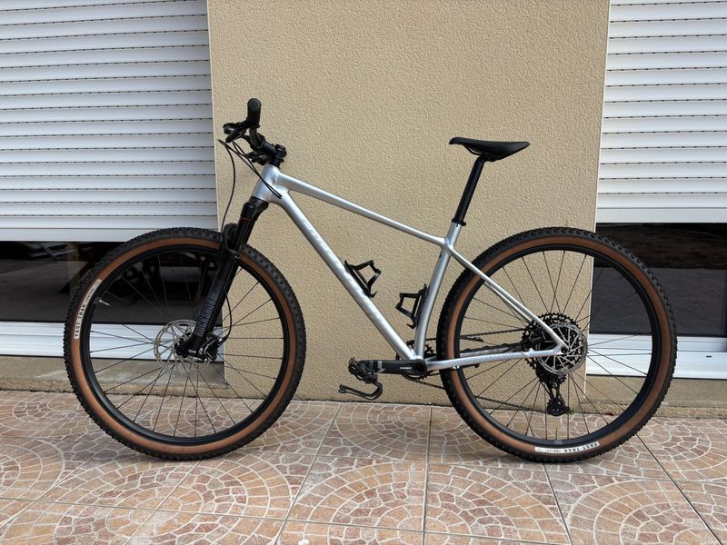 Specialized Chisel Comp 2023 2023 MTB usato