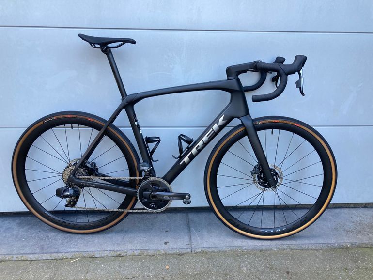 Trek Domane SLR 7 Gen 4 AXS 2024