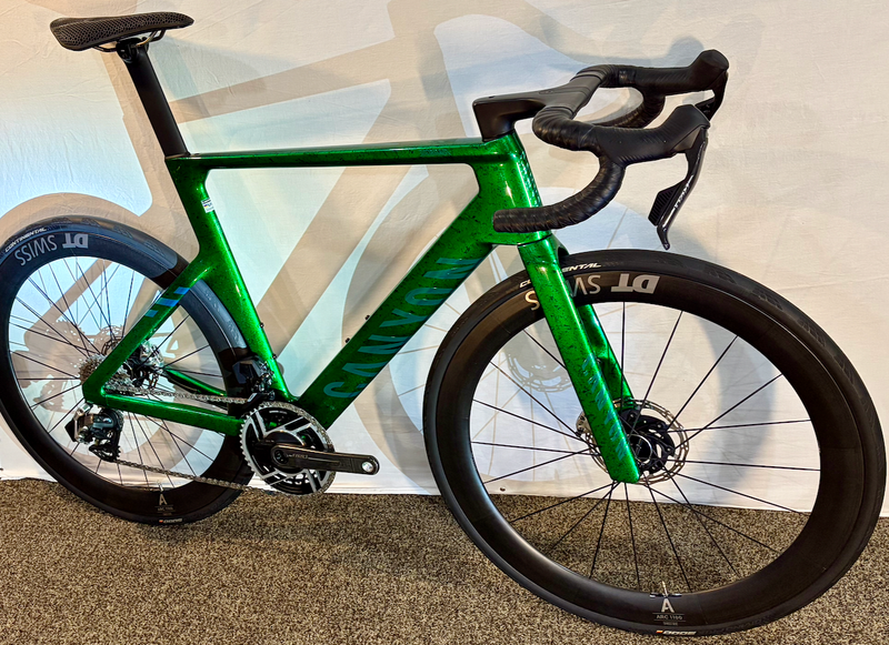 Used Canyon Aeroad CFR AXS 2025 2025 Road & Gravel