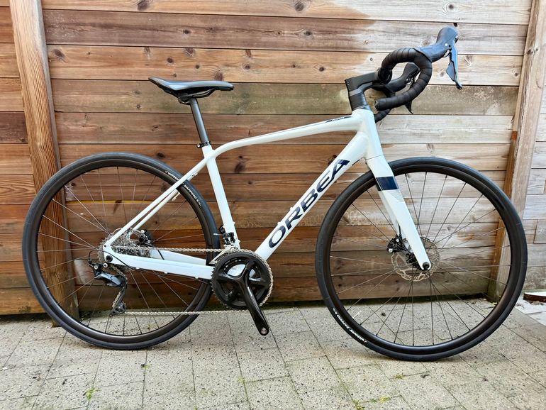 ORBEA AVANT SHIMANO 105 2024