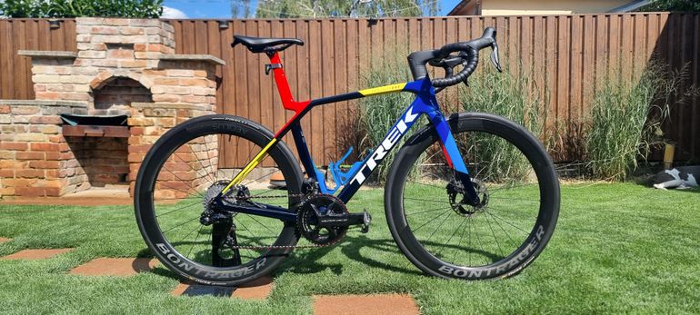 Trek Madone SLR 9 Gen 8 2026
