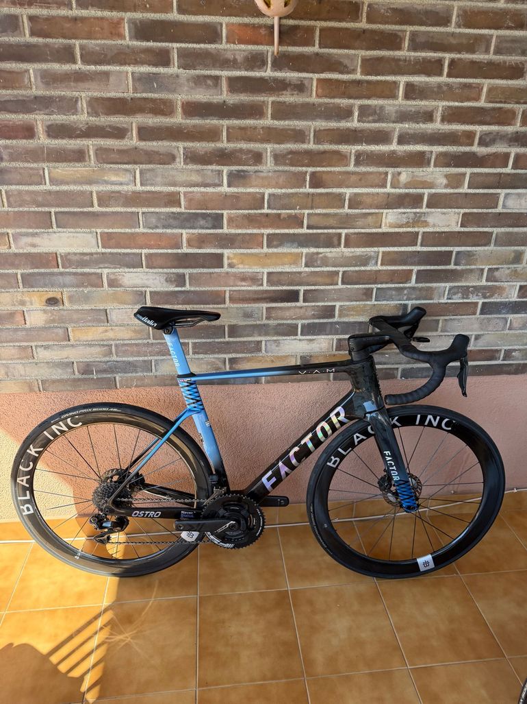 Factor OSTRO VAM - Shimano Dura-Ace 2025
