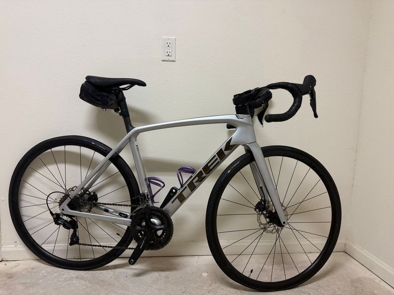 Used Trek Émonda SL 5 Disc 2022 2022 Road & Gravel