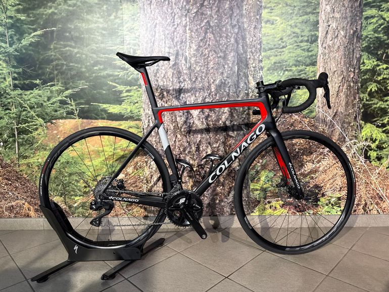 Colnago V3 Disc 105 Bike 2023 — Price & Specs | 2BX