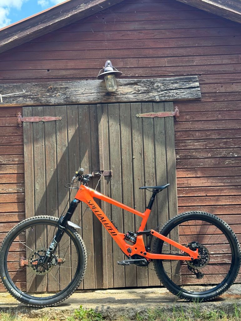 SPECIALIZED TURBO KENEVO SL COMP 2022