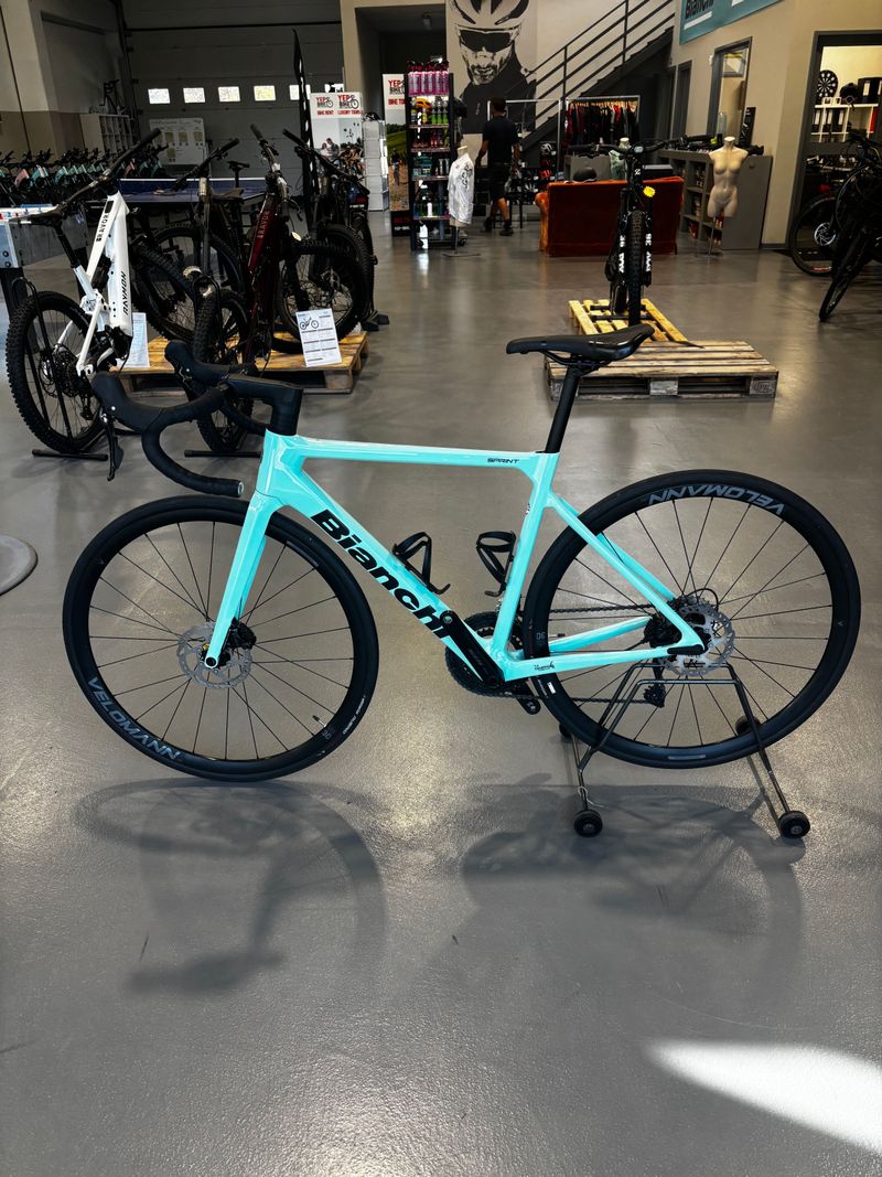 Used Bianchi Sprint Disc for sale | 70% off new