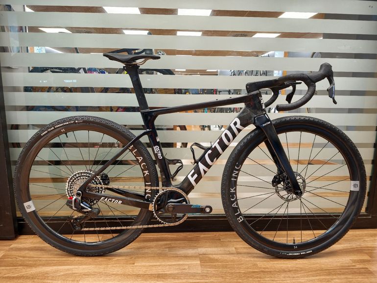 Factor OSTRO VAM - SRAM Force w/ Power Meter 2025