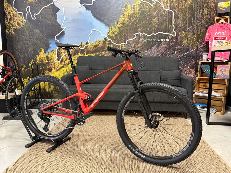 Mondraker F-PODIUM 2024