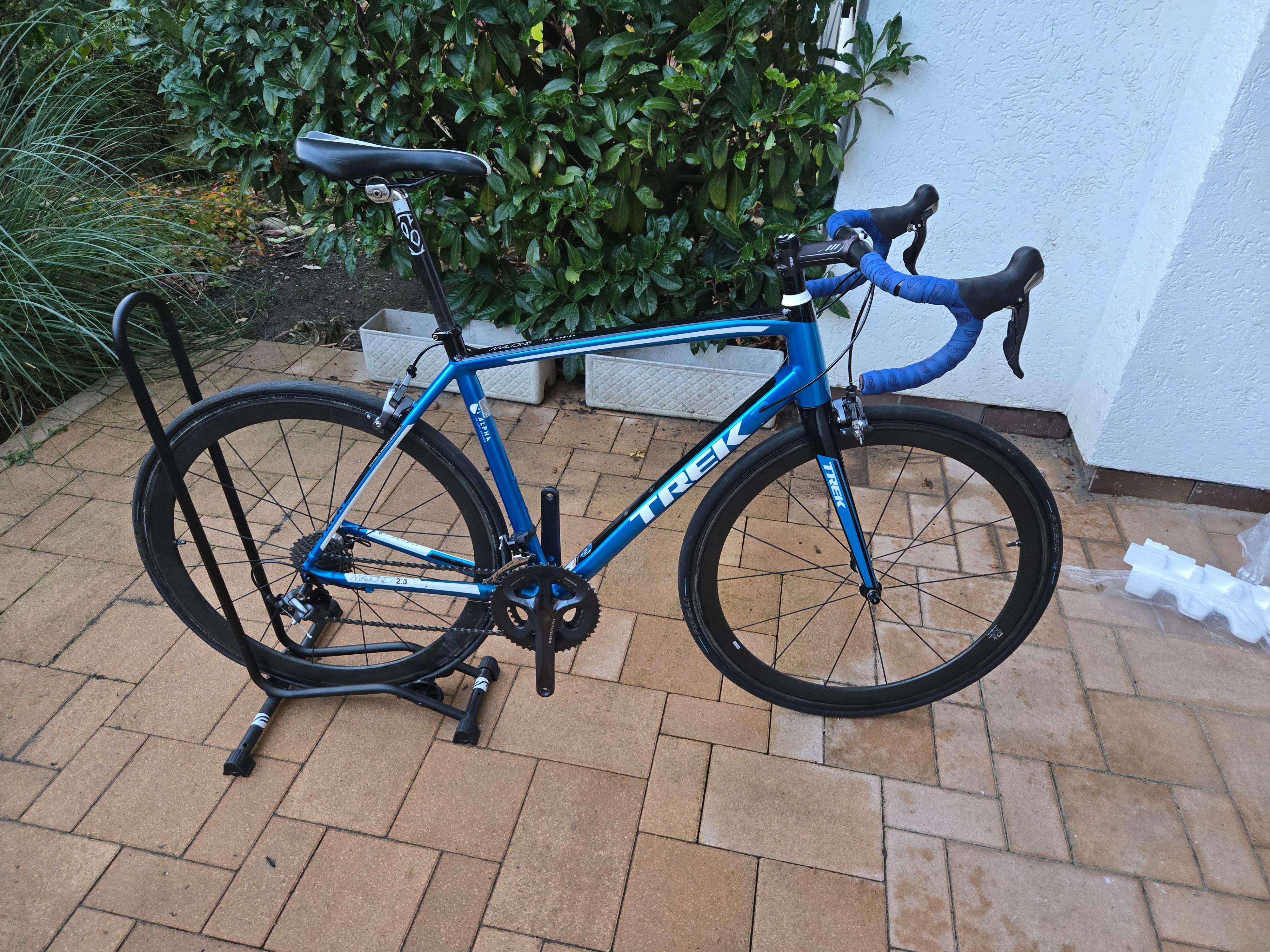 Used Trek Madone 2.5 H2 Compact 2015 – € 900 | buycycle