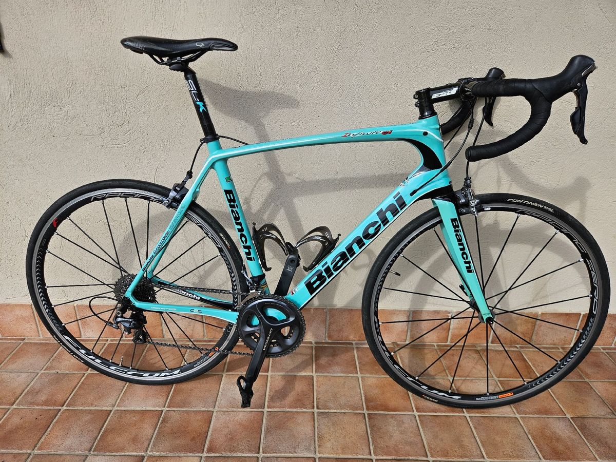Used Bianchi Infinito CV Ultegra 2016 – € 1,000 | buycycle