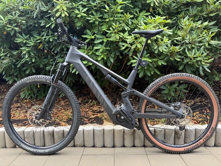 Canyon Lux CF 7 2022