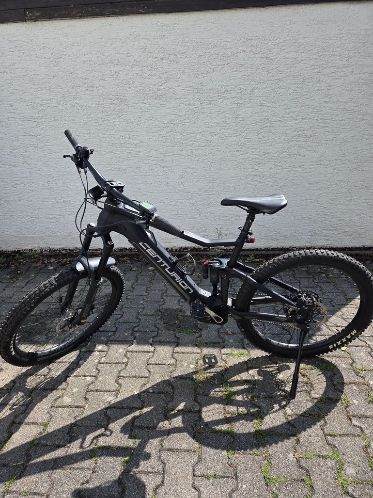 Centurion No Pogo R860i 2024