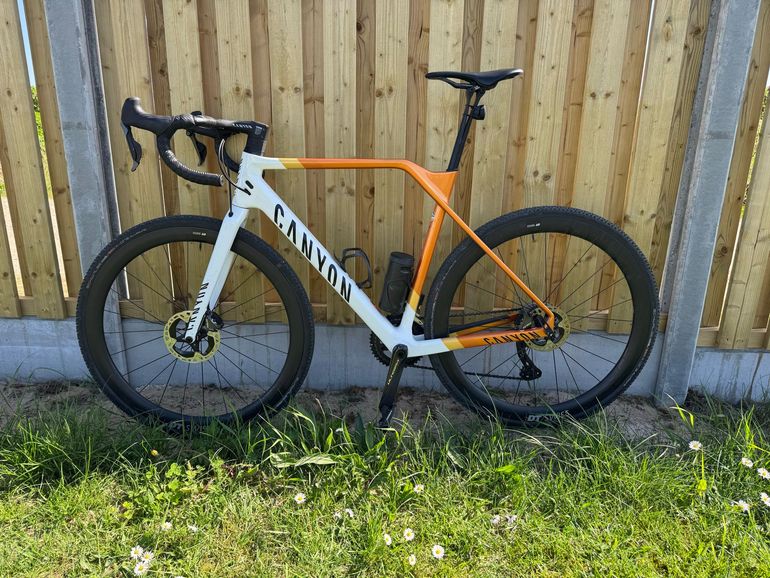 Canyon Inflite CF SLX 9 TEAM 2024 — Price & Specs | 2BX