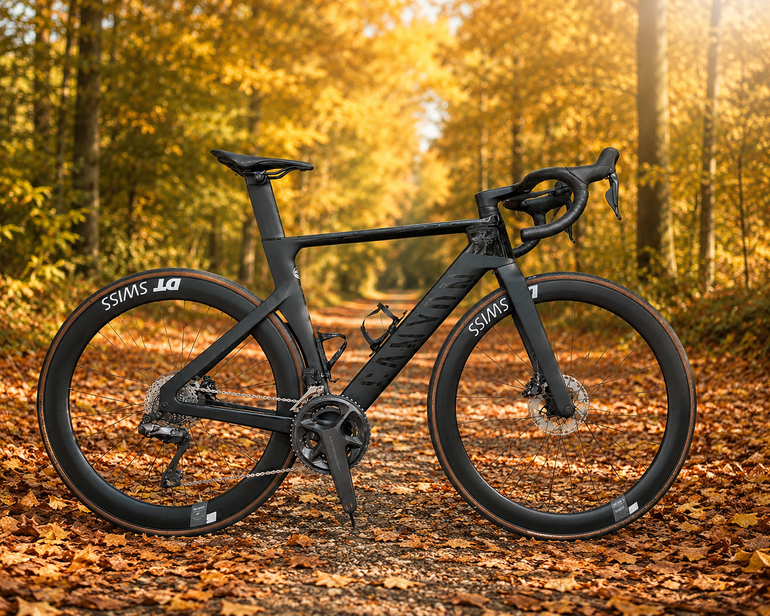 Canyon Aeroad CF SLX 8 Disc Di2 2023 — Price & Specs | 2BX