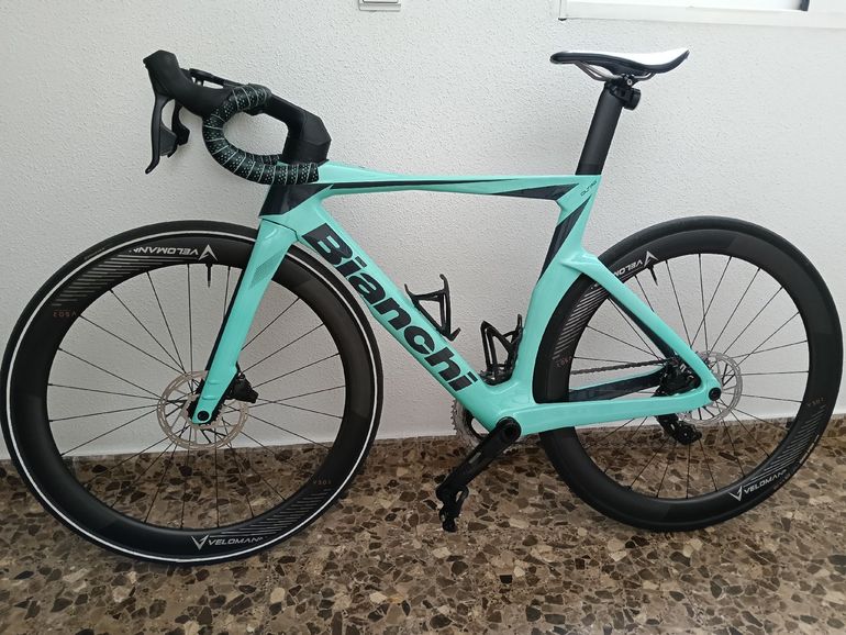 Bianchi Oltre Comp Rival eTap AXS 2023