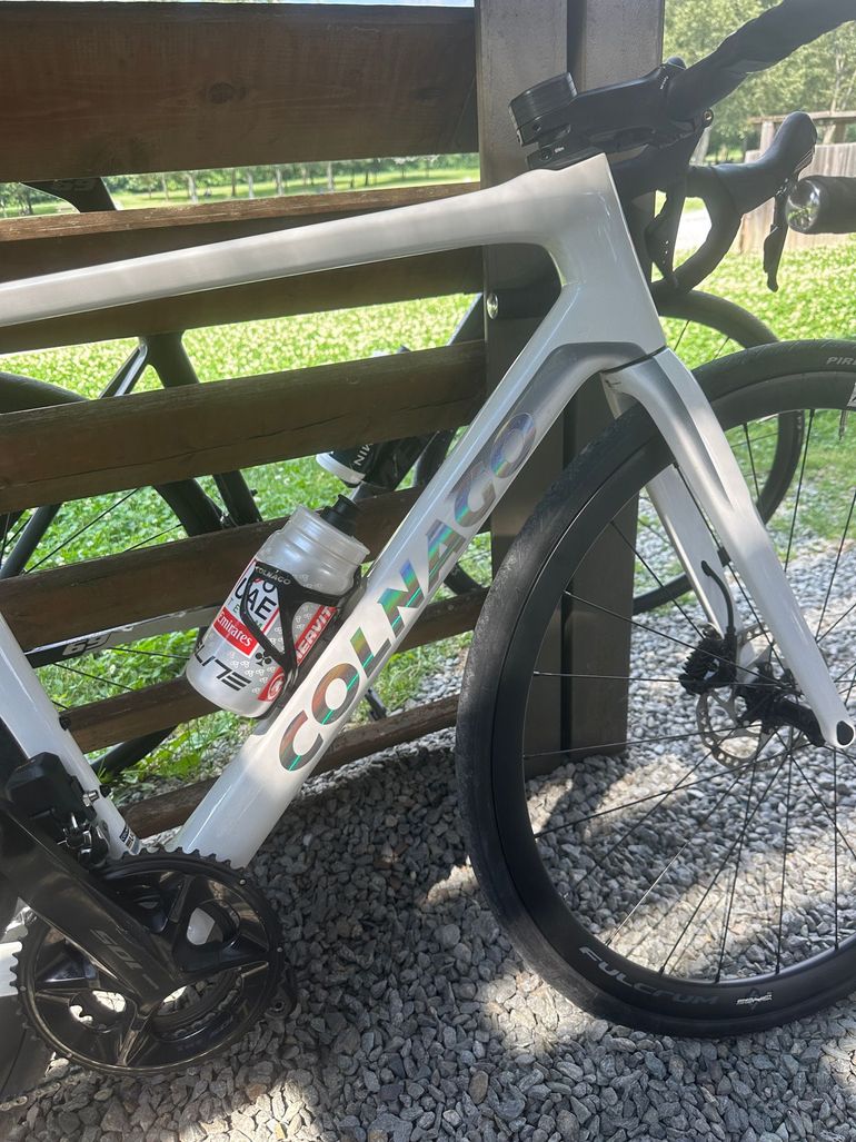 Colnago V4 Shimano 105 Di2 2025
