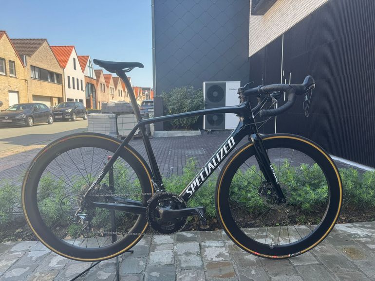 Specialized Tarmac Expert Disc 2017 — Price & Specs | 2BX