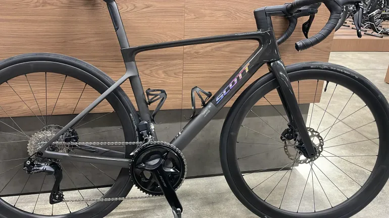 Scott Addict RC 30 2025