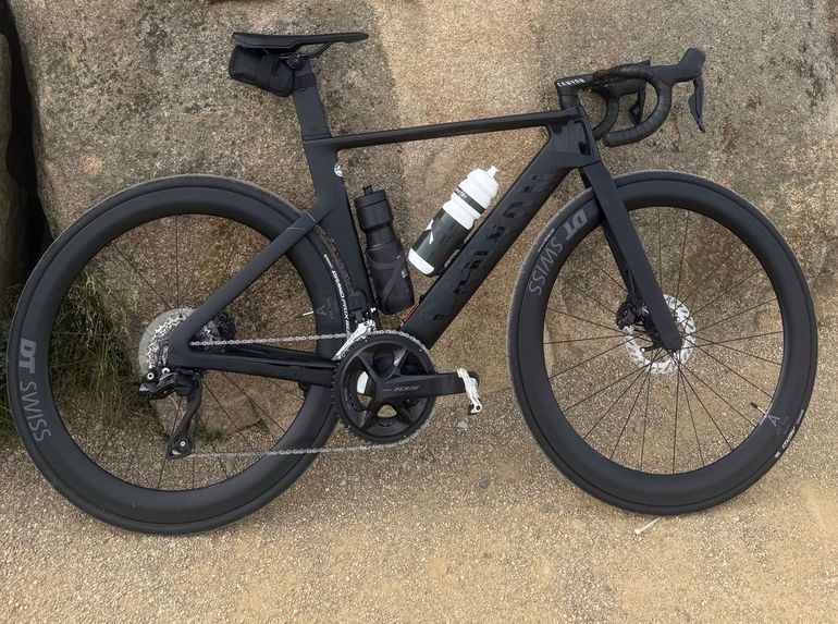 Canyon Aeroad CF SLX 7 Di2 2024 — Price & Specs | 2BX