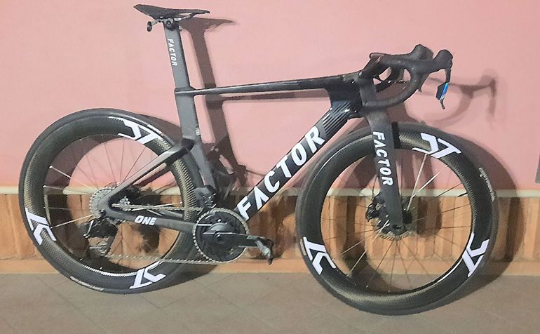 Factor ONE - SRAM Force w/ Power Meter 2023