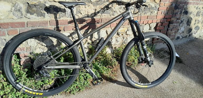 Commencal META HT AM RACE 2021
