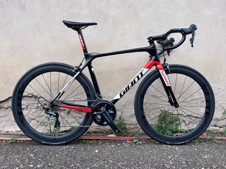 Giant TCR Advanced Pro Team 2019 — Price & Specs | 2BX