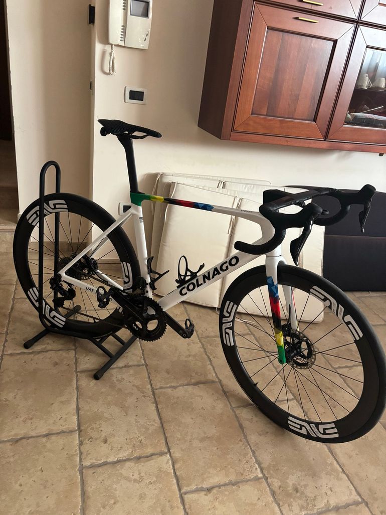 Colnago V5Rs Shimano Dura Ace Di2 2025