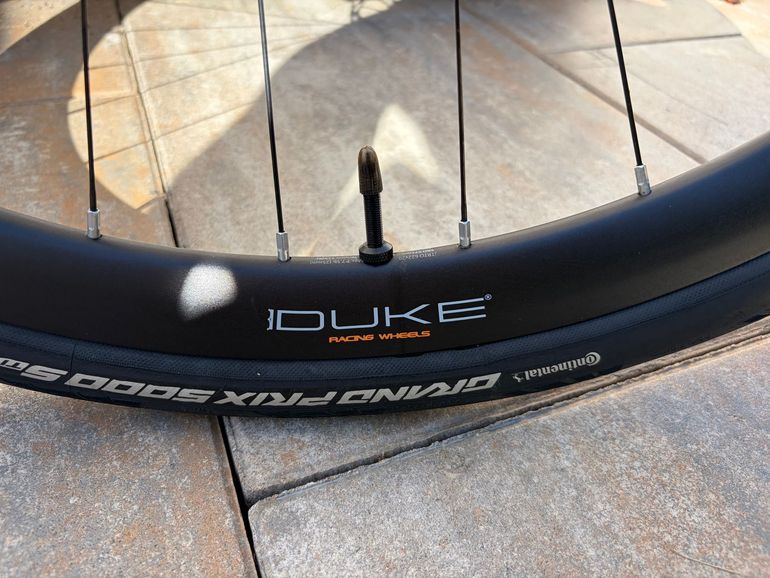 Xrd Machine Käytetty BMC Roadmachine FOUR 2023 – € 1.950 | buycycle