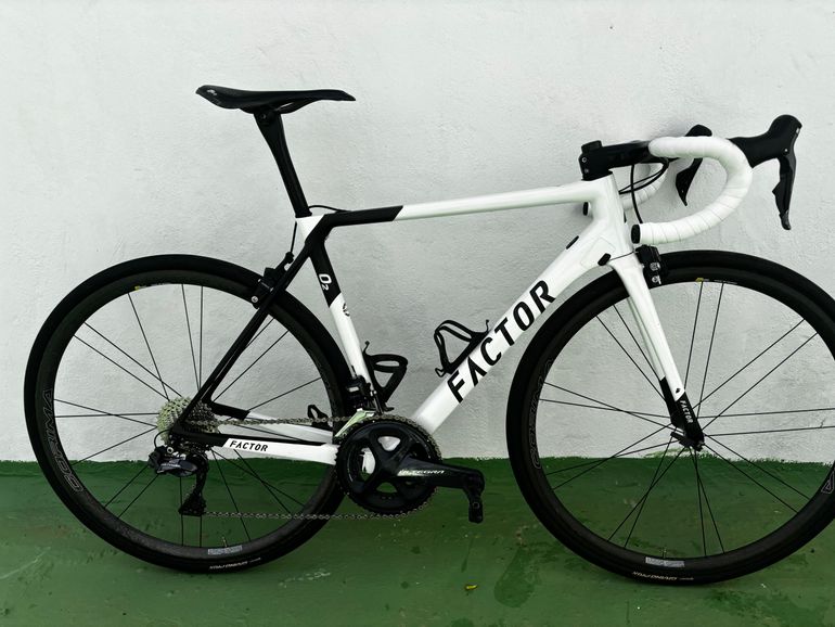 Factor O2 - Shimano Ultegra 2023 — Price & Specs | 2BX