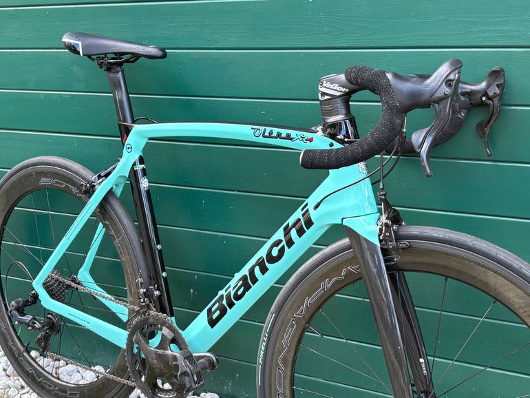 Bianchi Oltre XR4 - Ultegra Di2 2022