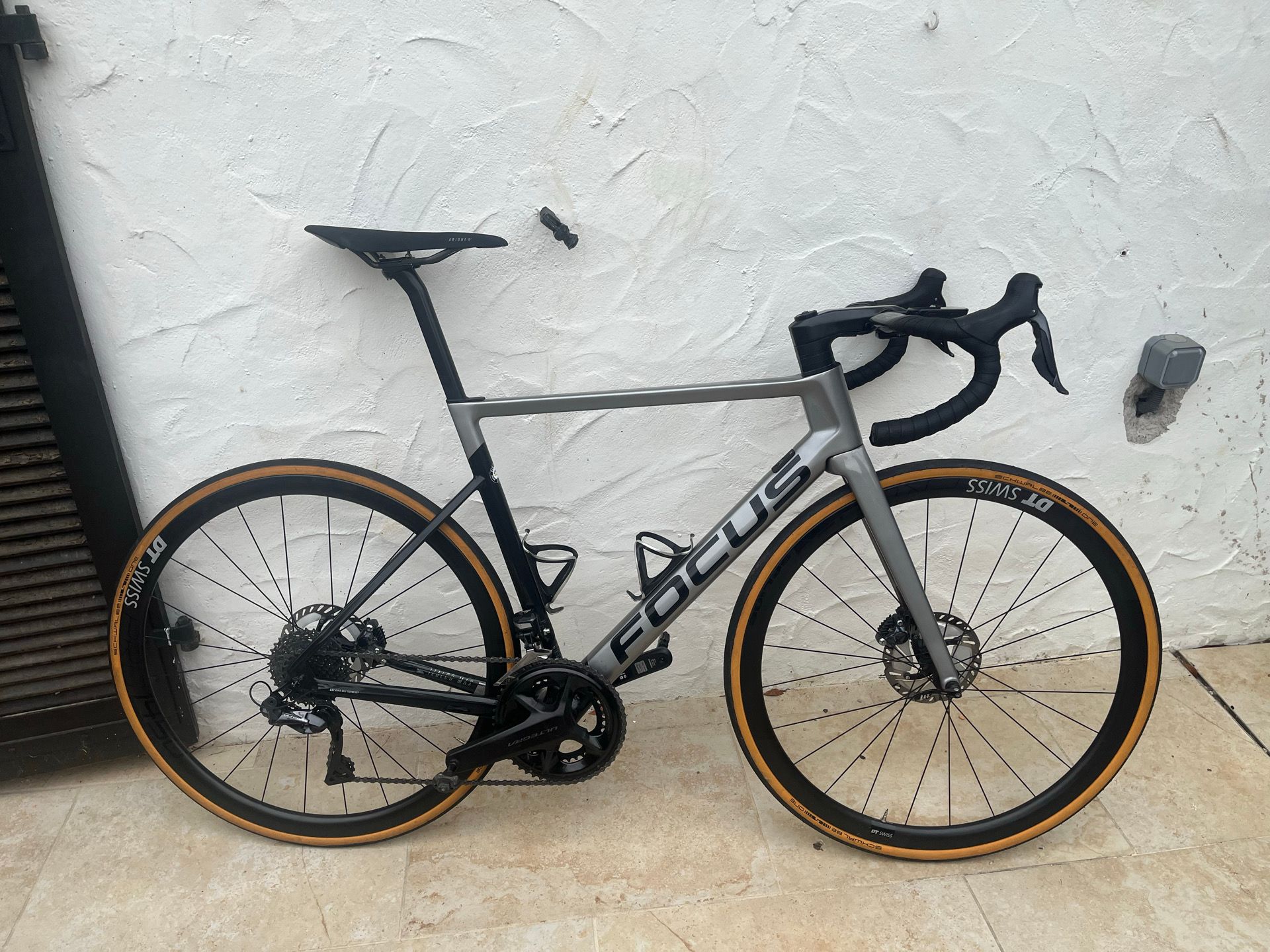 Used Focus IZALCO MAX DISC 9.7 2020 – £ 2,322 | buycycle