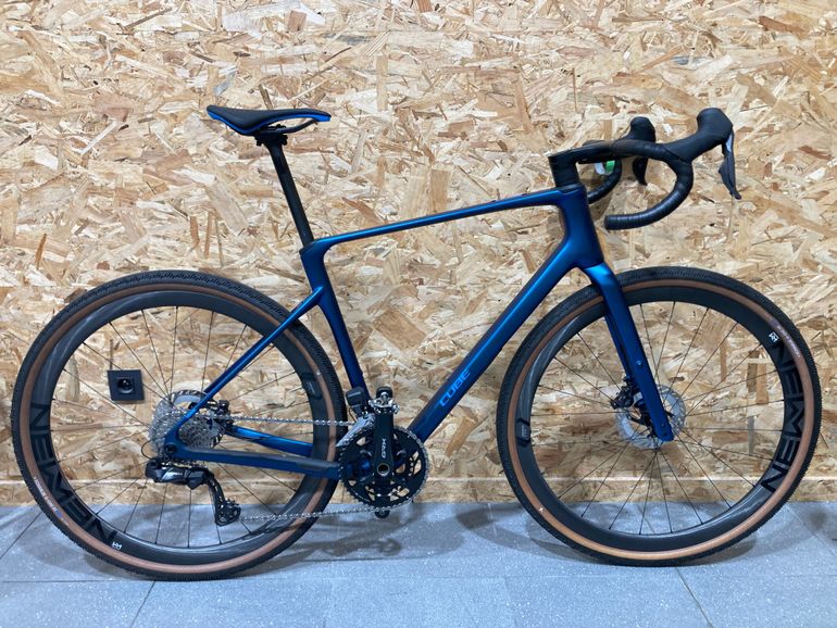 Cube NUROAD C:62 RACE 2025
