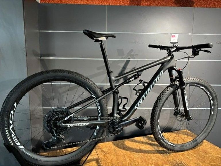 SPECIALIZED EPIC EXPERT 2022